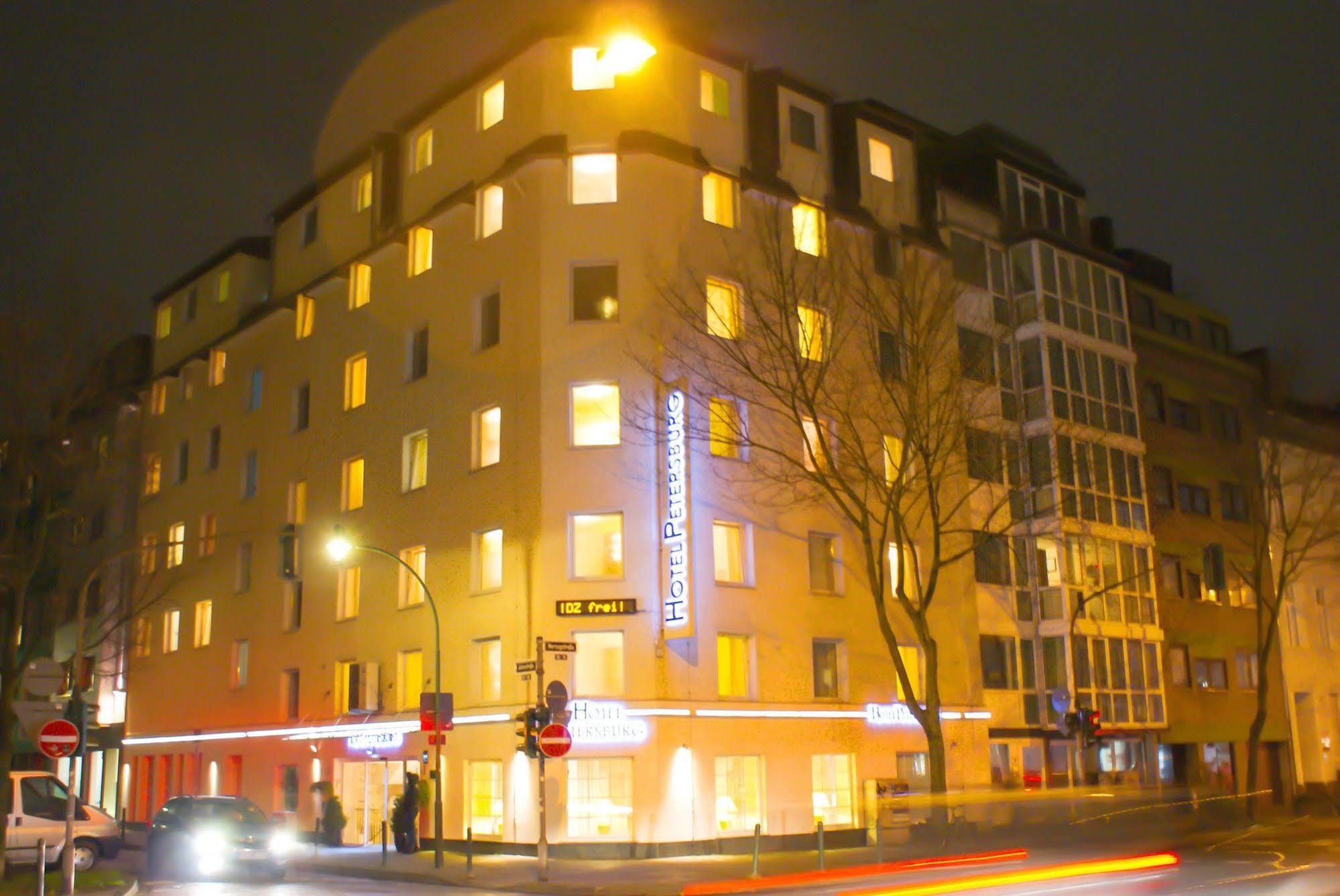 Hotel Petersburg Superior Dusseldorf Bagian luar foto